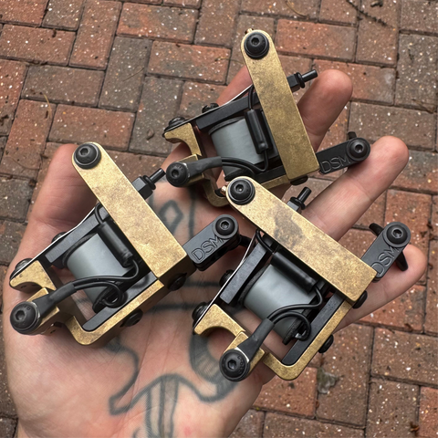 Patina Brass Bulldog Power Liner