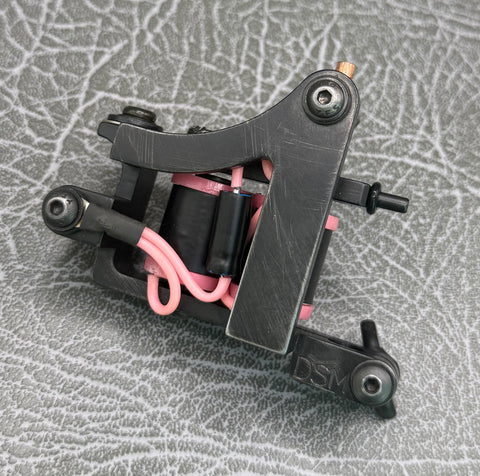 J Frame Black & Pink Power Liner