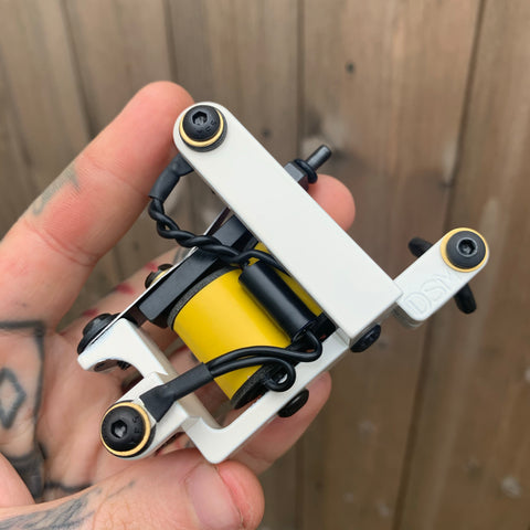 White & Yellow Bulldog Power Liner